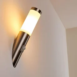 Applique murale d'extérieur Norburg Acier inoxydable, 1 lumière, Détecteur de mouvement