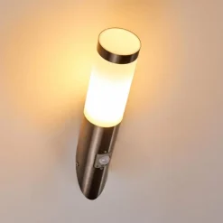 Applique murale d'extérieur Norburg Acier inoxydable, 1 lumière, Détecteur de mouvement