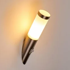 Applique murale d'extérieur Norburg Acier inoxydable, 1 lumière, Détecteur de mouvement