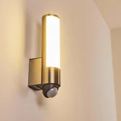 Applique murale d'extérieur Vasön LED Acier inoxydable, 1 lumière, Détecteur de mouvement