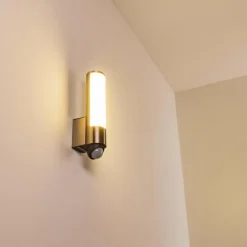 Applique murale d'extérieur Vasön LED Acier inoxydable, 1 lumière, Détecteur de mouvement