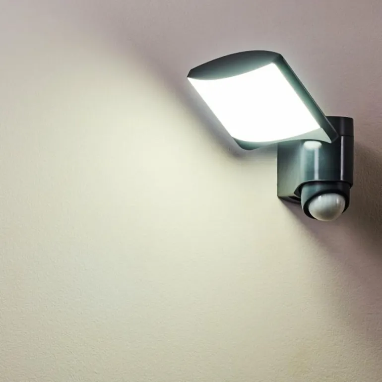 Applique murale d'extérieur Larvik LED Anthracite, 1 lumière, Détecteur de mouvement