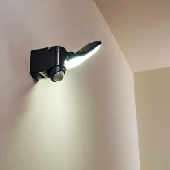 Applique murale d'extérieur Larvik LED Anthracite, 1 lumière, Détecteur de mouvement