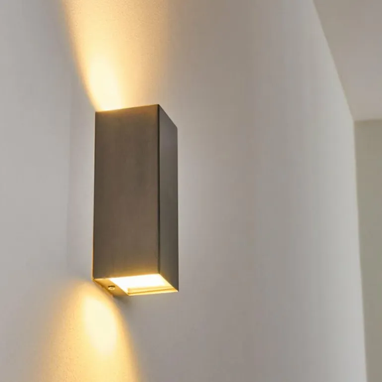 Applique murale d'extérieur Bogachiel LED Acier brossé, 1 lumière