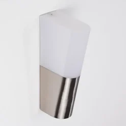 Applique murale d'extérieur Busalla LED Nickel mat, 1 lumière
