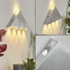 Applique murale Tapurai LED Argenté, 1 lumière