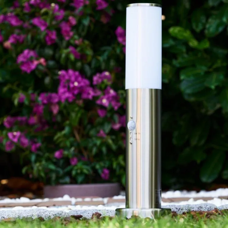 Borne d'éclairage Caserta Acier inoxydable, 1 lumière, Détecteur de mouvement