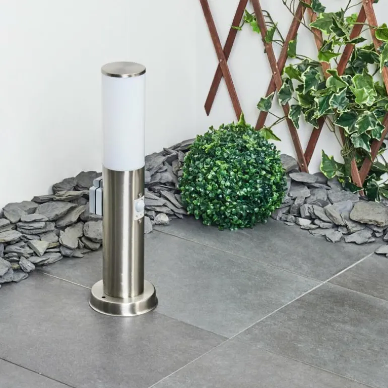 Borne lumineuse Caserta Nickel mat, 1 lumière, Détecteur de mouvement