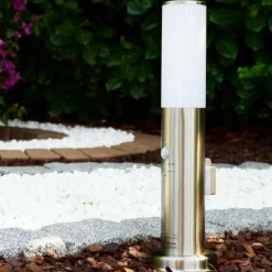Caserta Lampadaire, Eclairage de chemin Acier inoxydable, 1 lumière, Détecteur de mouvement