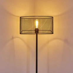 Lampadaire Conewago Noir, 1 lumière