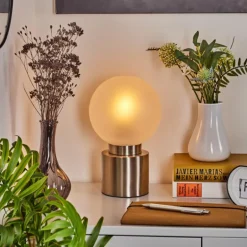 Lampe de table Flawil Nickel mat, 1 lumière